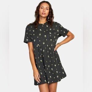 RVCA floral mini dress - M